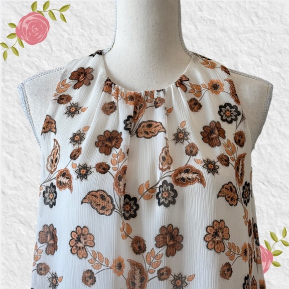 Calvin Klein Sleeveless Pleat Front Blouse - Picture 6 of 11